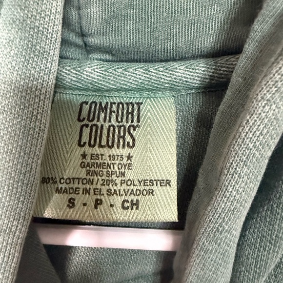 Like new Green The Salty Dog Café Hoodie - Comfort Colors - Size Small - Picture 3 of 4